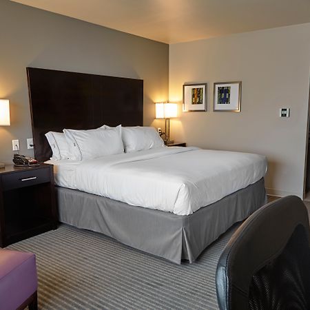 Holiday Inn Express And Suites Tahlequah By Ihg Buitenkant foto